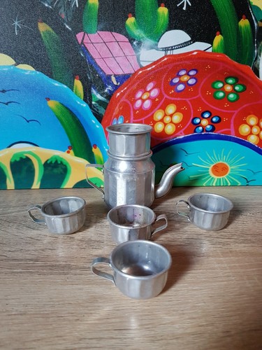 Cafetière tasses alu - tasses,