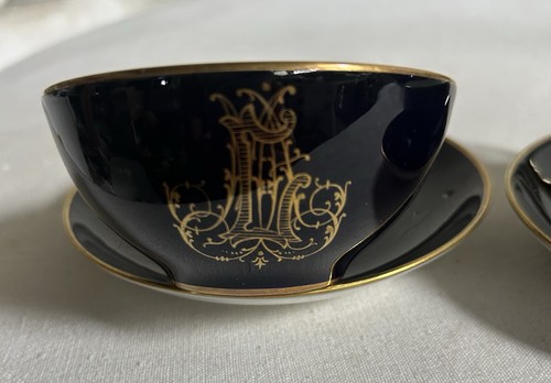 Tasses 2 soucoupes - 2,