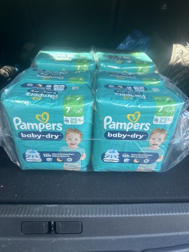 Lot 168 couches pampers - lot,