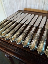 12 Couteaux à Entremets