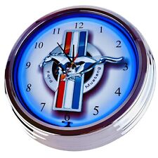 N-0891 "Mustang" Horloge