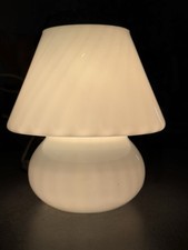 Petite lampe en champignon en