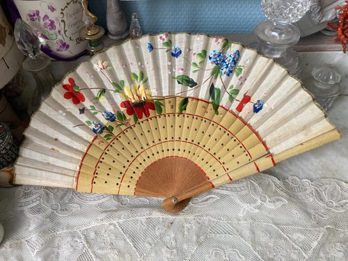 Eventail ancien beaux - , bouquets