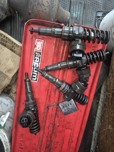Injecteur golf tdi 115 - tdi, ajm