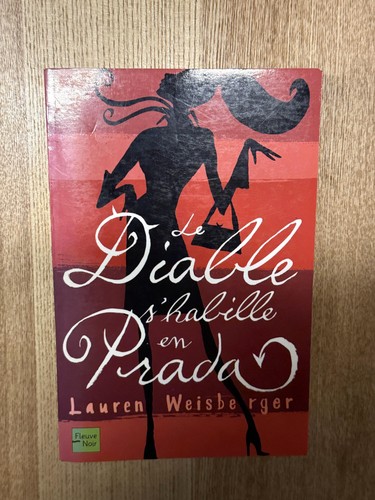 Livre diable habille en - s'habille,
