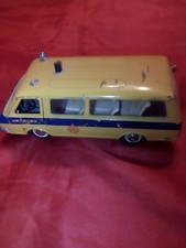 fourgon de police miniature