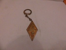 PORTE CLÉ METAL DORE