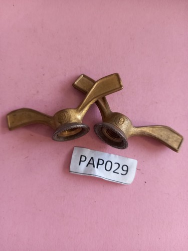 Papillons serrage roue - papillons,