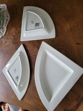 4 assiettes triangulaires