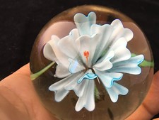 Sulfure Fleur Paperweight Presse Papier Flower Antique French 