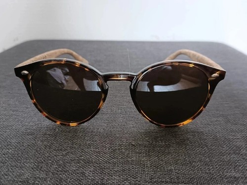 Lunettes soleil pantos à - de,
