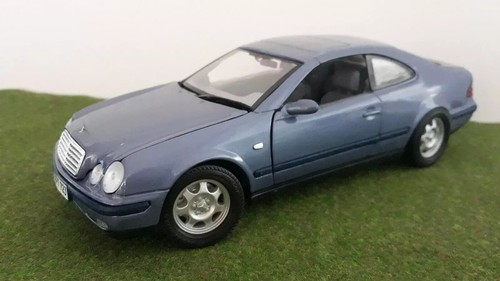 Mercedes benz clk coupé bleu - benz,