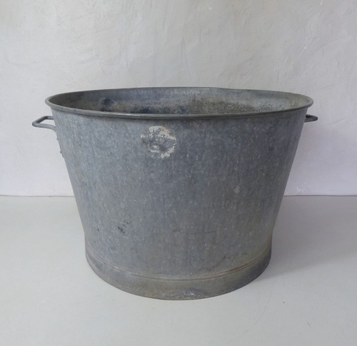 Grande bassine galvanisée - bassine,