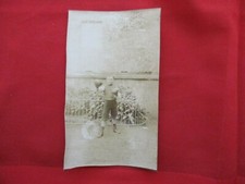 ANCIENNE PHOTOGRAPHIE JEUNE GARCON AVEC DES GANTS DE BOXE 