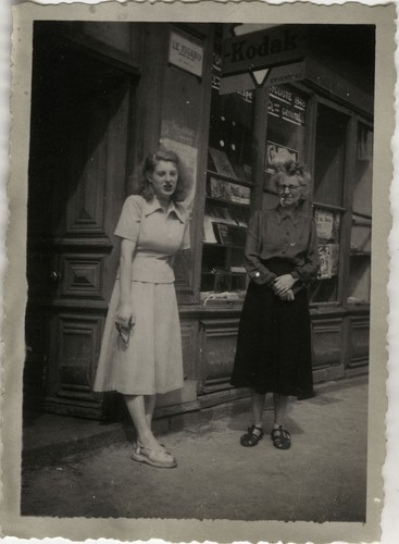 Old photo vintage snapshot - vintage,
