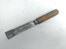  MENUISIER - CISEAU A BOIS FABRIQUE DANS UNE LIME