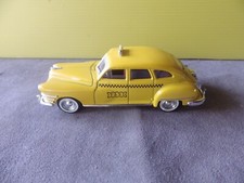 SOLIDO  /  CHRYSLER WINDSOR 1948 TAXI SANS BOITE