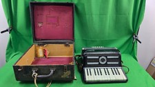 Frontalini Vintage Accordion