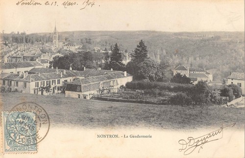 Cpa nontron gendarmerie - nontron, la