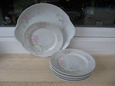 SERVICE à GÂTEAUX PORCELAINE