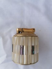 Briquet en nacre ancien de marque Colibri