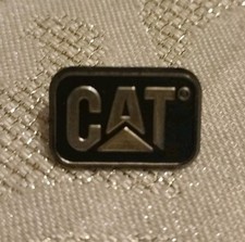 Pin's Logo Caterpillar CAT , Engin Travaux Publics TP Grue , Chargeur