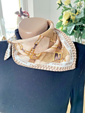 Foulard/Carré/Shawl★FENDI
