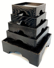 Élégants présentoirs