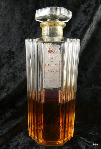 Grand flacon ancien - grand, eau