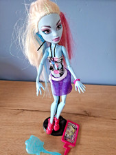 MONSTER HIGH  lagoona   mattel