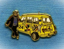 1 PIN'S / RENAULT 4L TROPHY