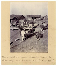 Chine, Boxer, Départ du Train, Brouette Attelée d'un Boeuf vintage print fr