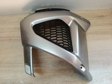 UN CARENAGE FLAN GAUCHE