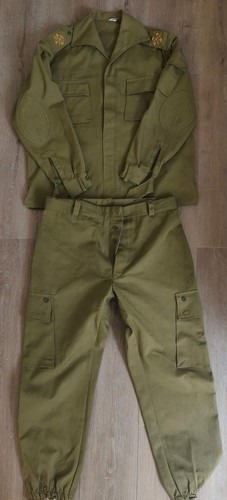 Manœuvres uniformes - , du