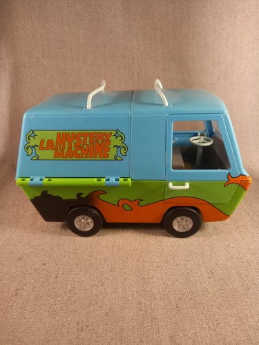 The mistery machine - , scooby-doo