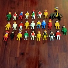 Lot de 26 figurines Playmobil