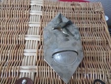 ANCIEN BENITIER MURAL MARBRE AVEC COLOMBE