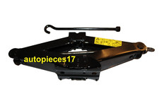 CRIC + MANIVELLE BILSTEIN