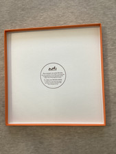 HERMES - Boite carrée pour un