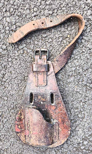 Porte sabre cuir cavalerie