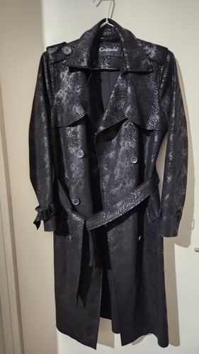 Trench coat motif - , réptile