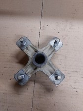 moyeu jante arrière origine