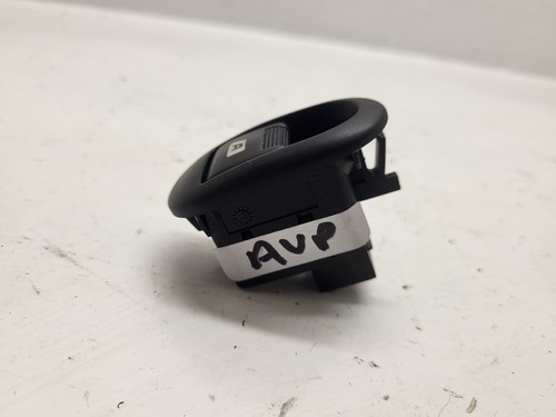 Bouton lève vitre électrique