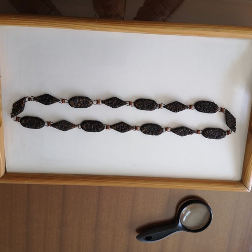 Exceptionnel sautoir art - exceptionnel,