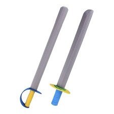 Épées en mousse pour