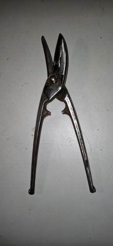 Cisaille de zingueur - de,
