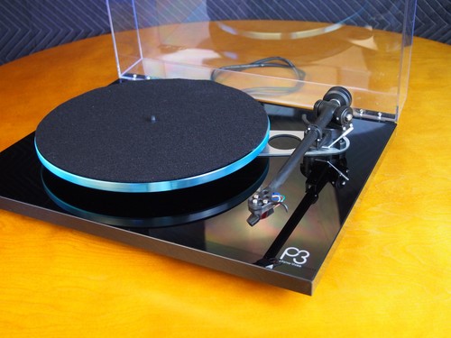 Rega turntable with nd3 - rega, p3