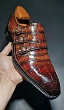 Chaussure à triple sangle de