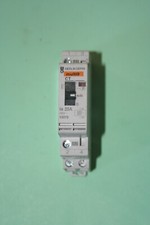 Contacteur a commande manuelle CT 2 F 25A  230V merlin gerin 15379