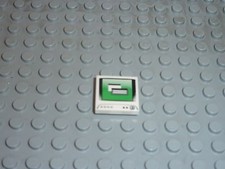 Tile 2 x 2 with Windows in